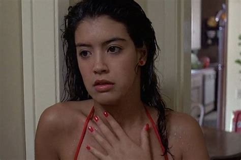 Phoebe Cates in Fast Times at Ridgemont High: Nostalgic。